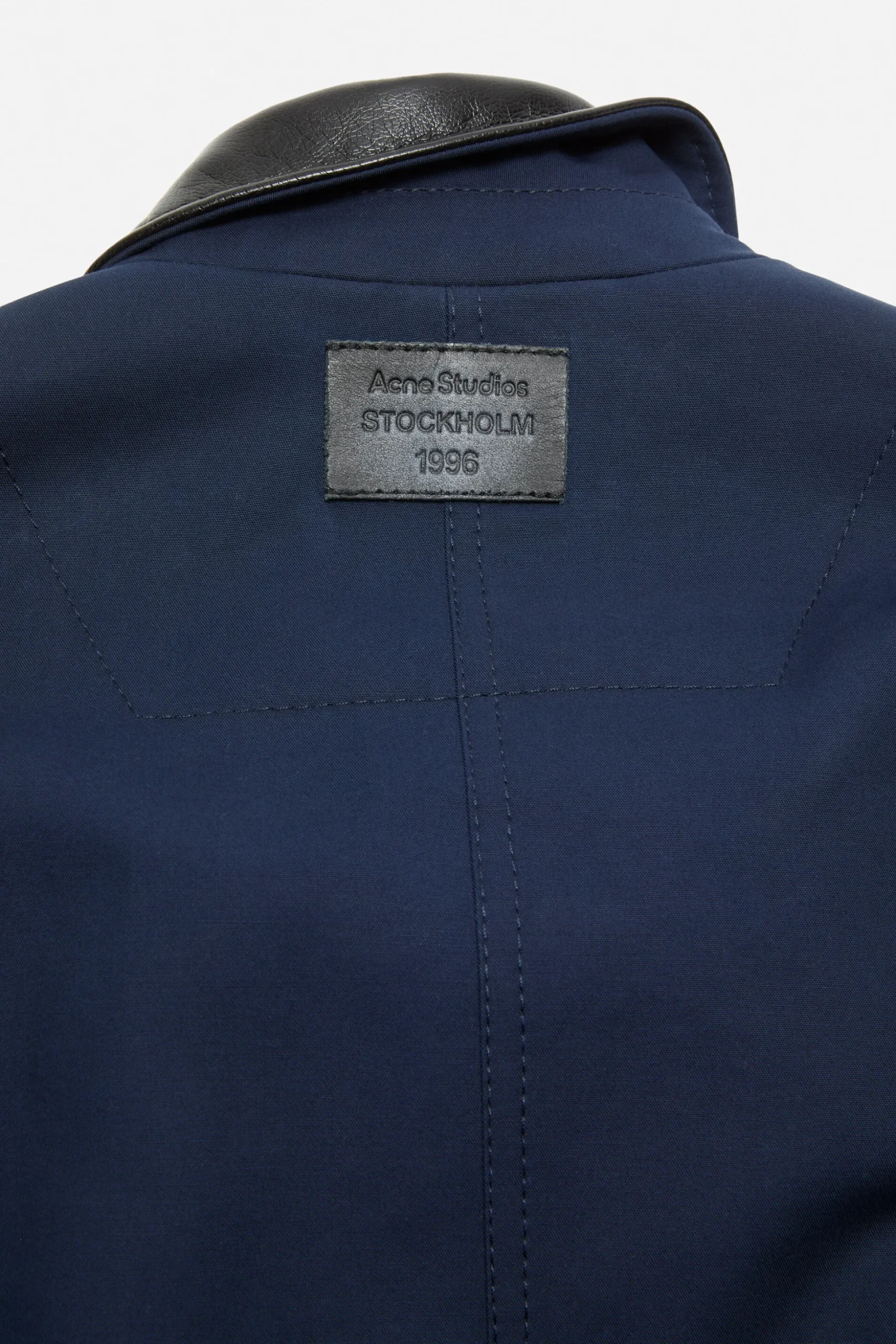 Bomber with faux leather collar