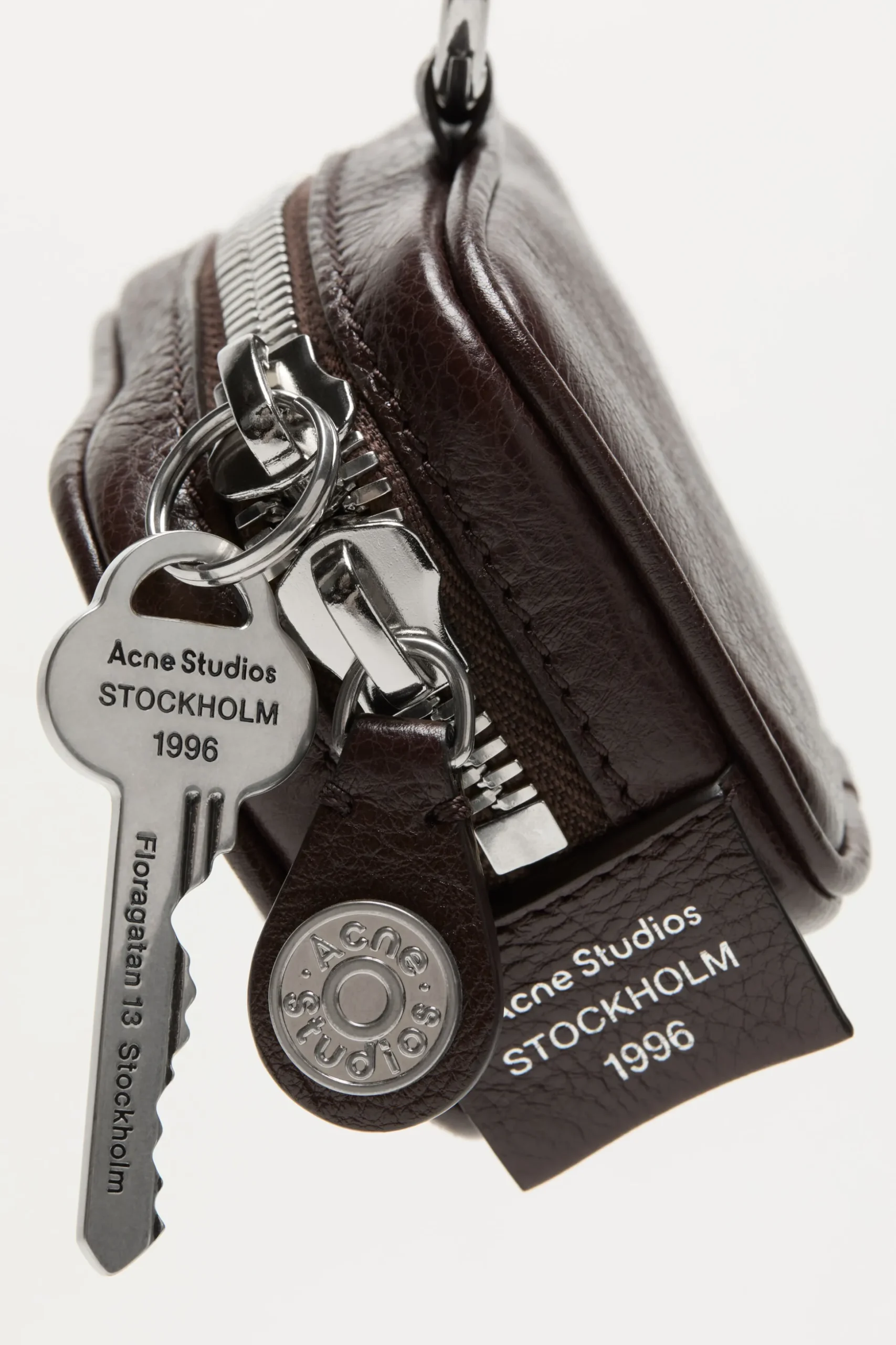 Camero Clip