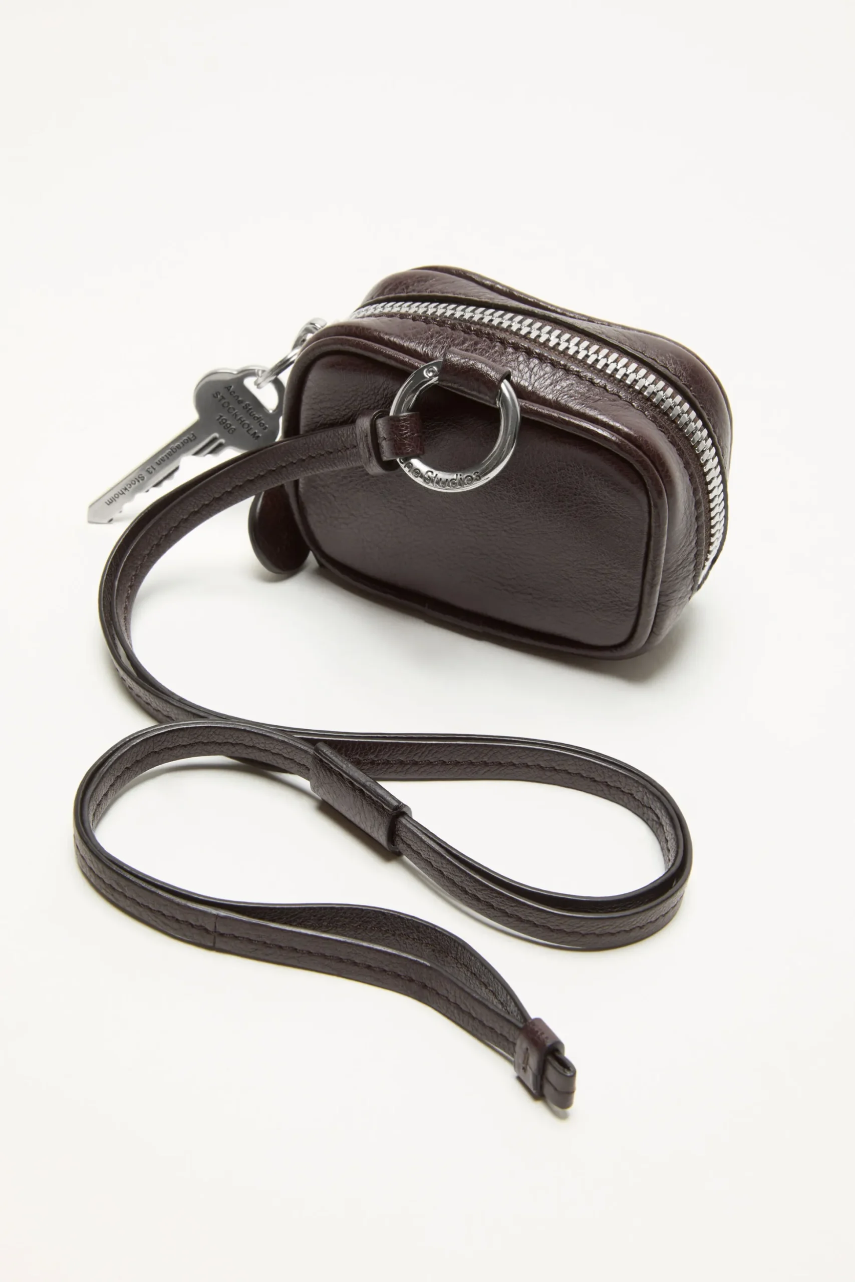 Camero Clip