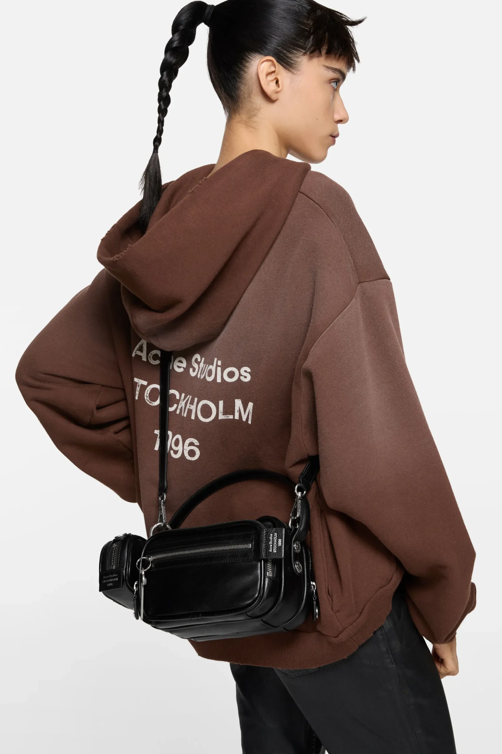 Camero kit crossbody bag