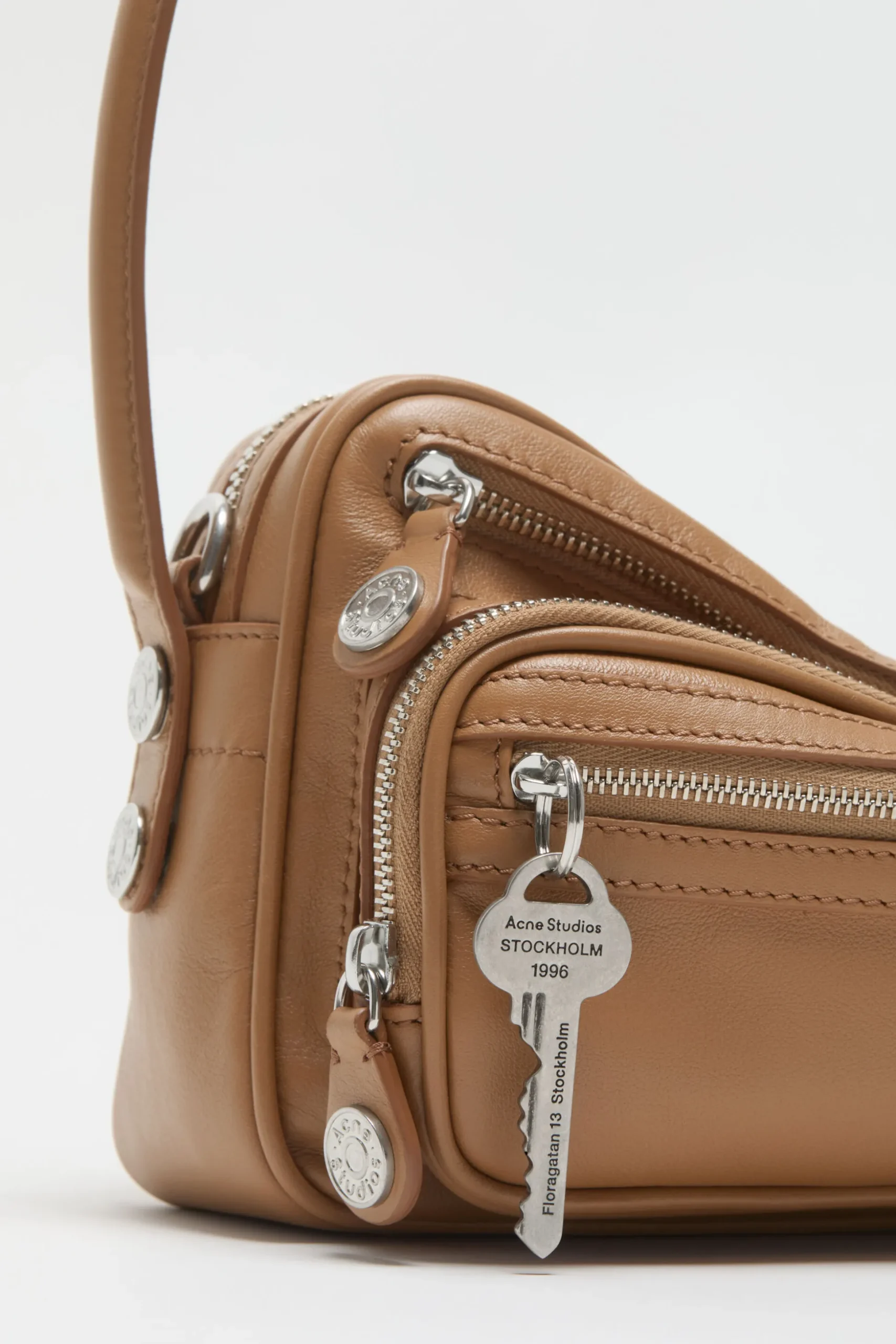 Camero Party Shoulder Bag