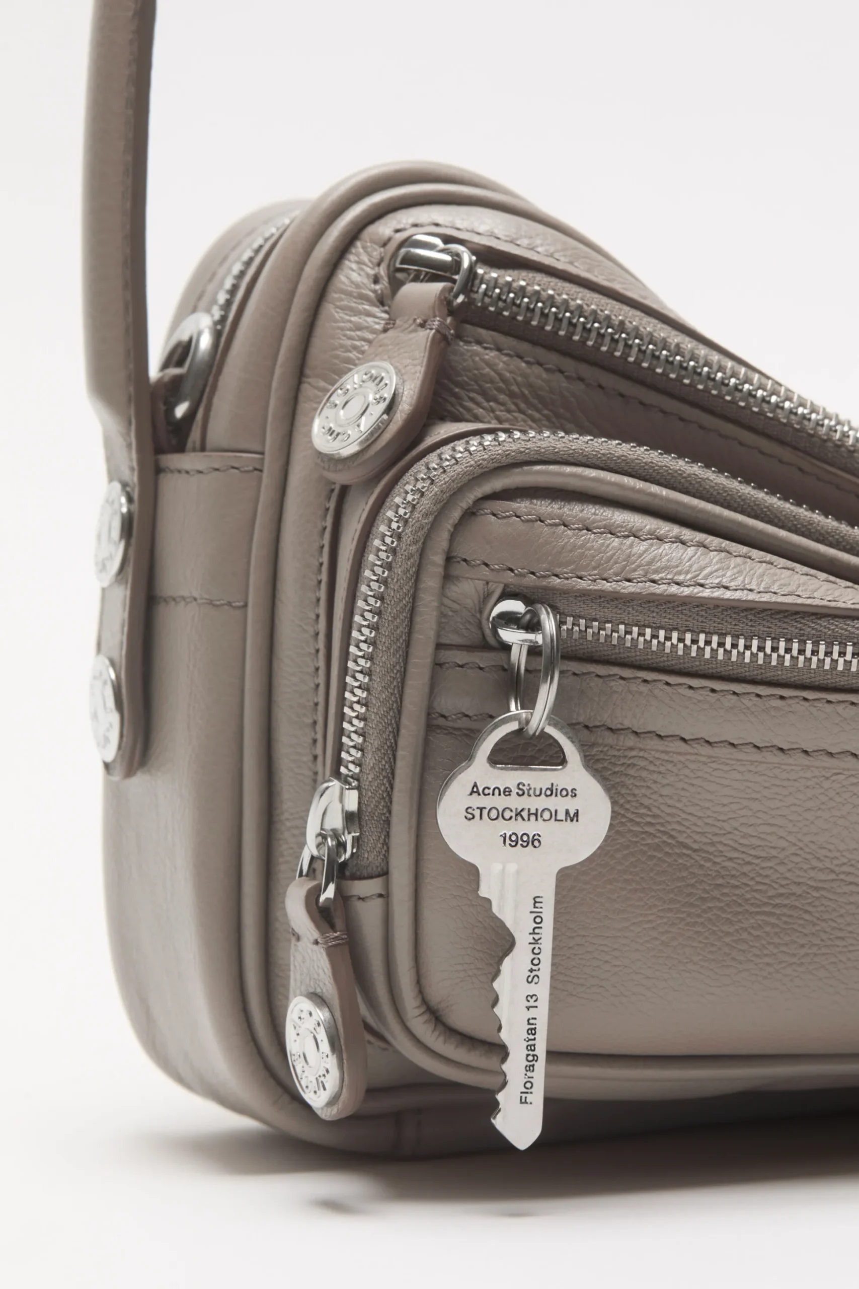 Camero Party Shoulder Bag