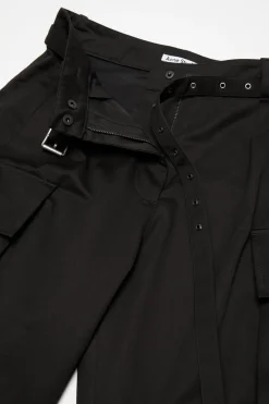 Cargo trousers with belt