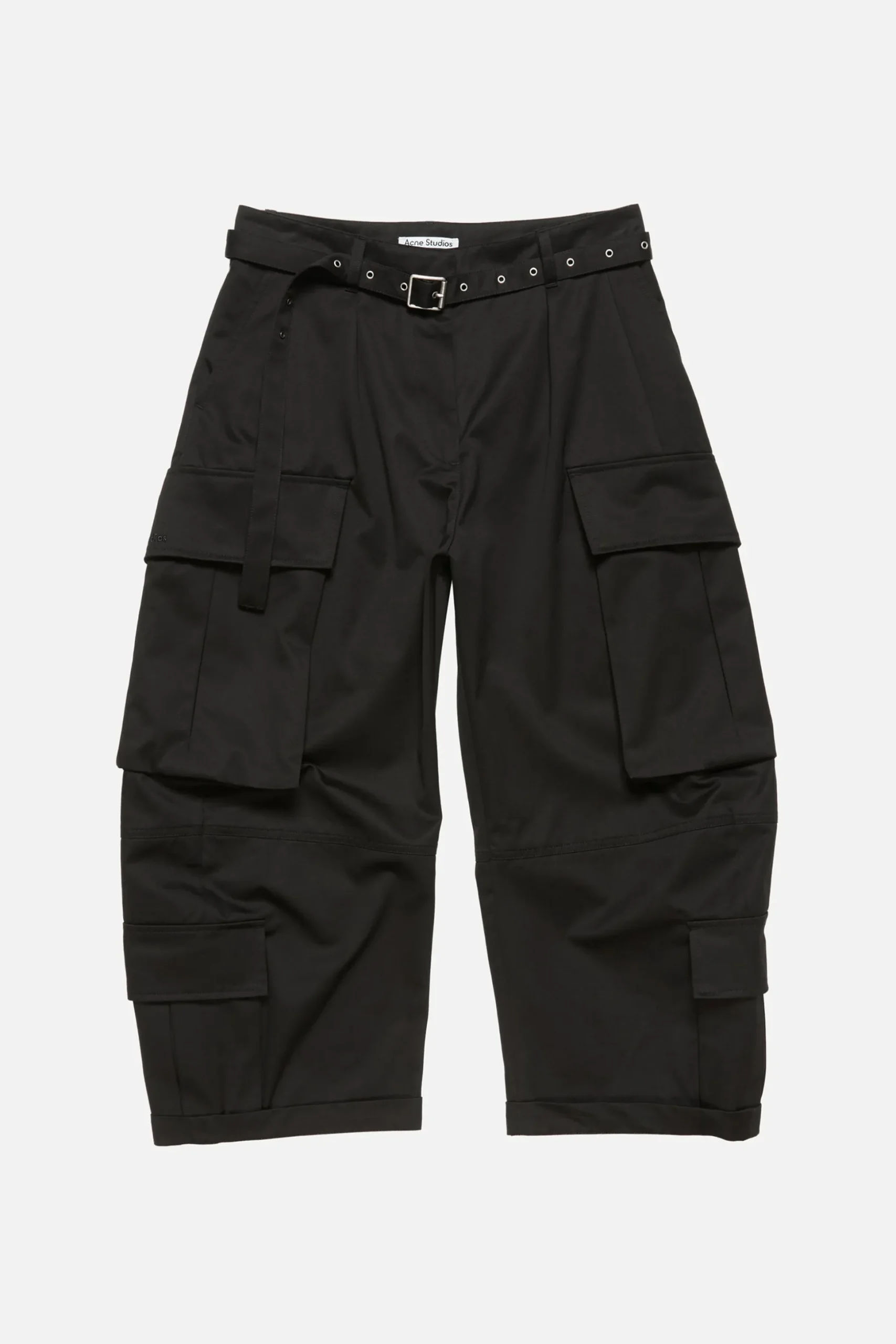 Cargo trousers with belt