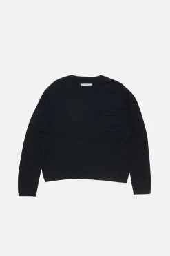 Cashmere sweater with pocket