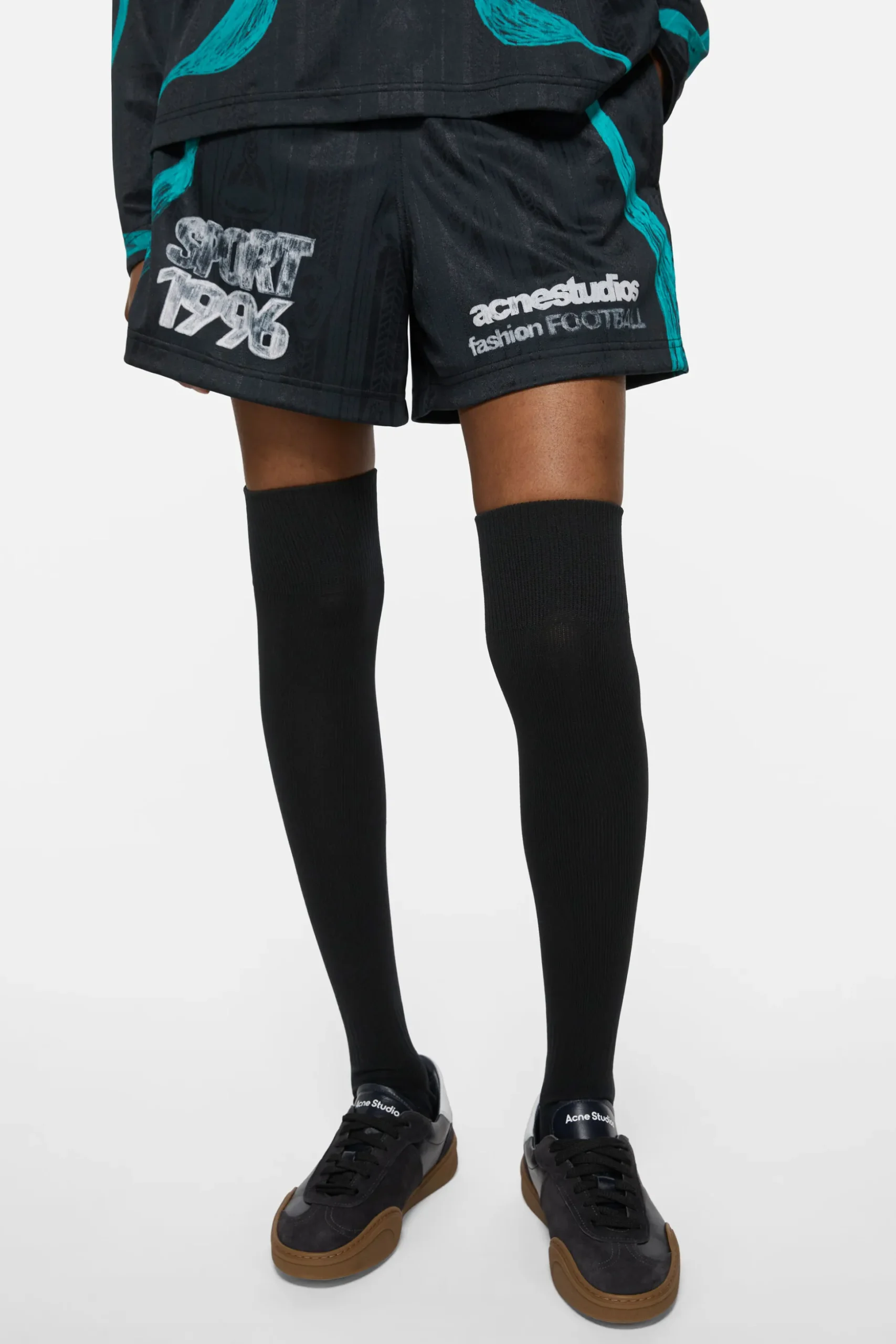 Casual graphic shorts