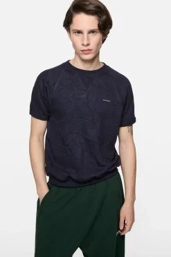 Crinkled fleece t-shirt