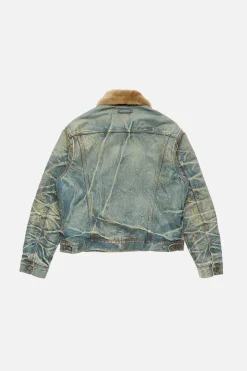 Denim jacket with fur collar