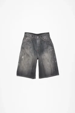 Denim shorts - loose fit