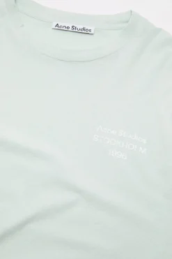 Distressed logo t-shirt