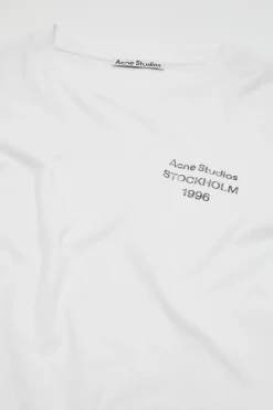 Distressed logo t-shirt