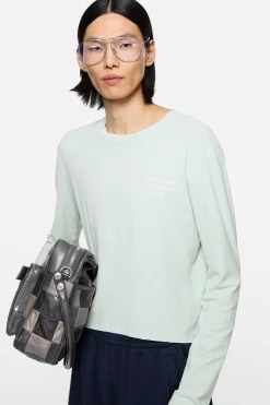 Distressed logo t-shirt