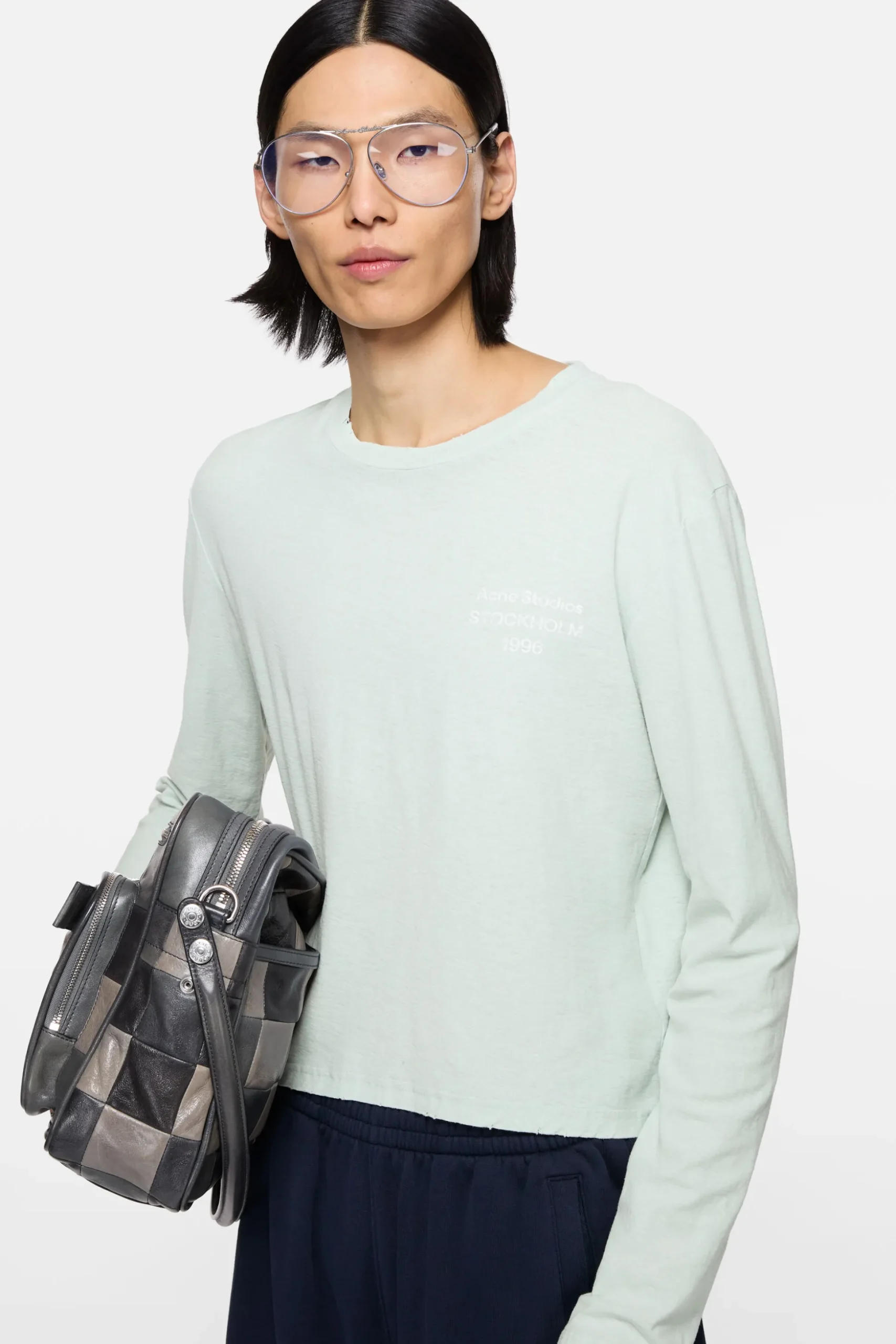 Distressed logo t-shirt