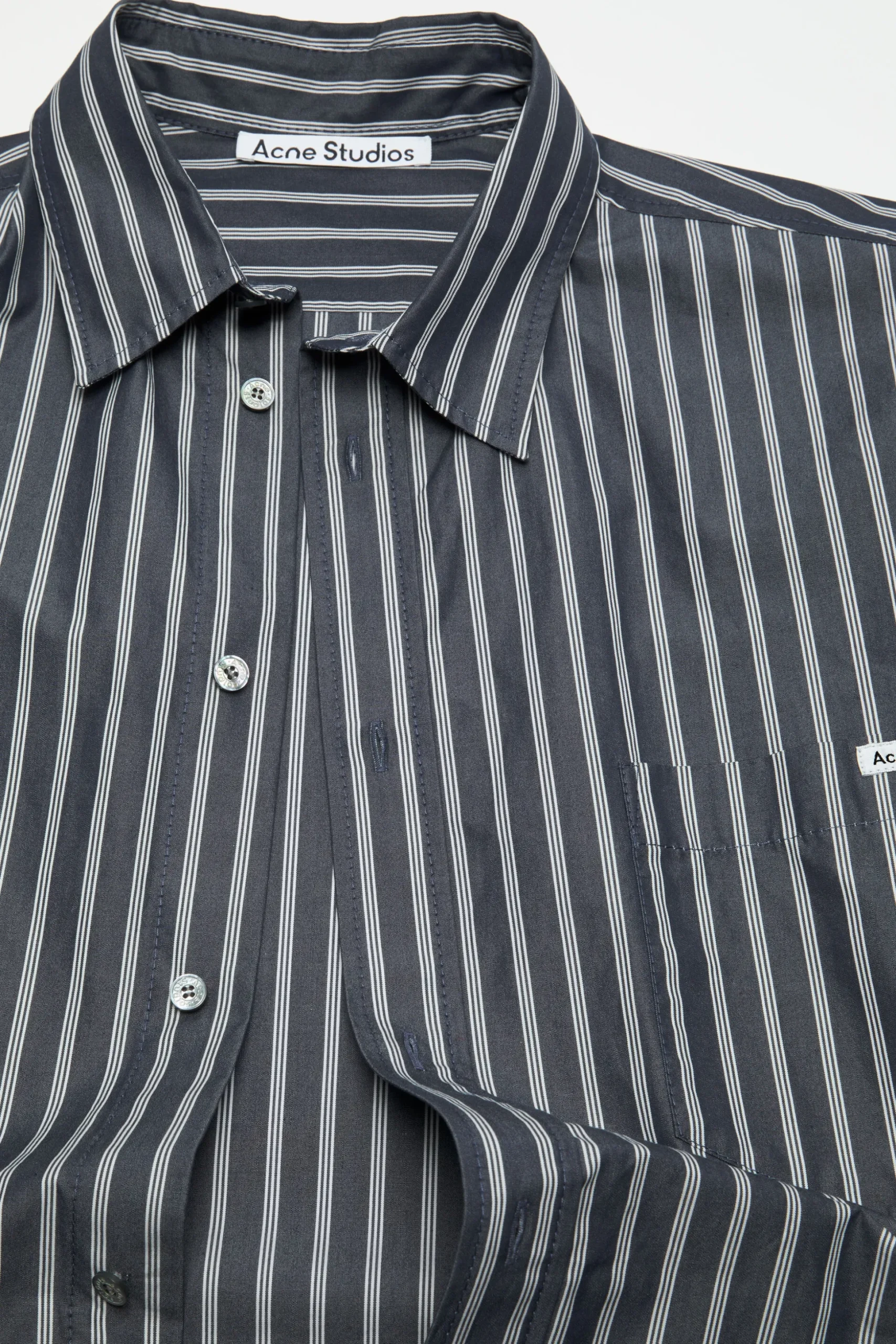 Double-sleeve striped shirt