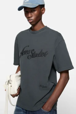 Embroidered logo t-shirt
