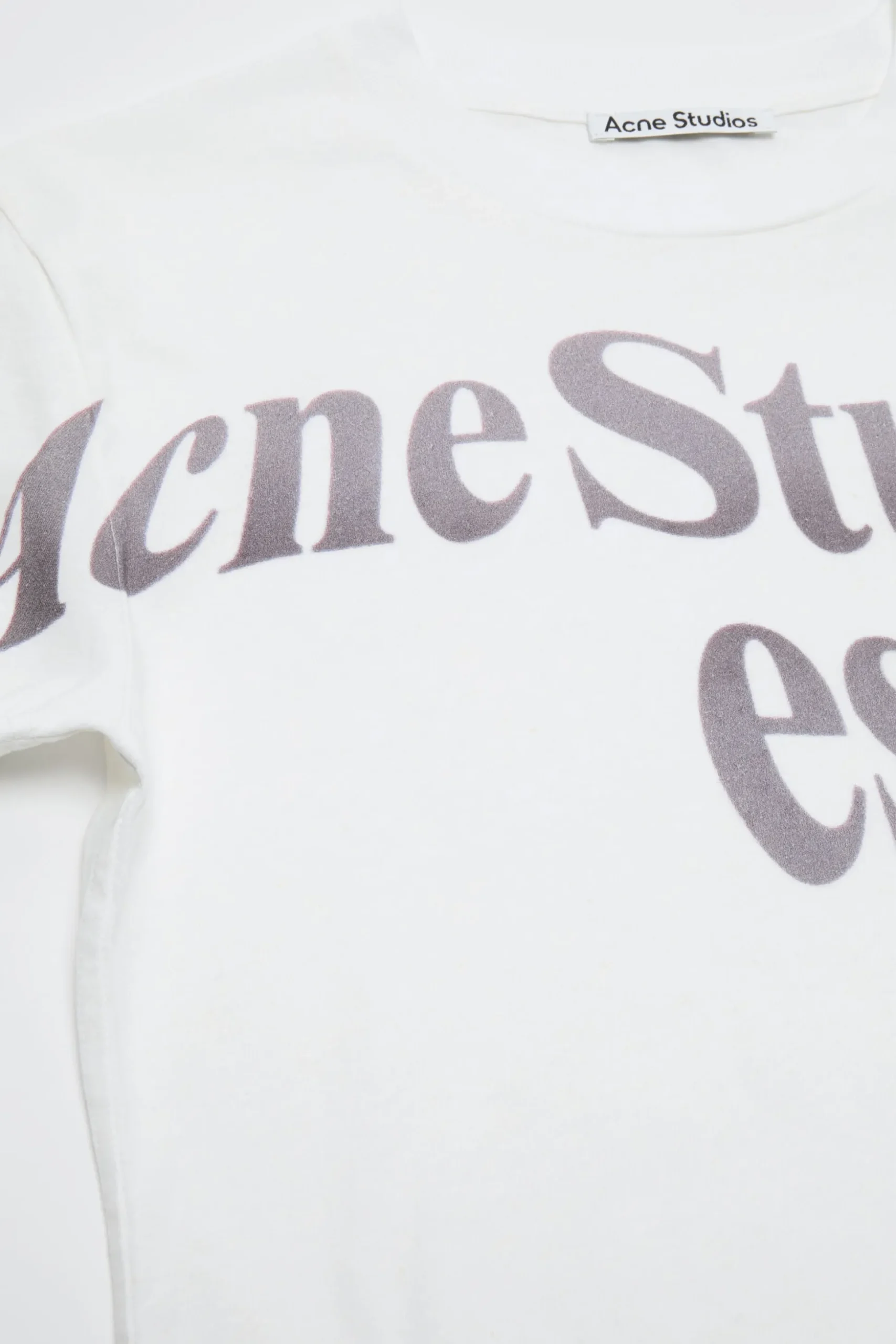 Fitted graphic t-shirt