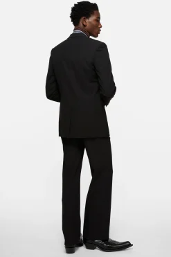 Fitted suit jacket