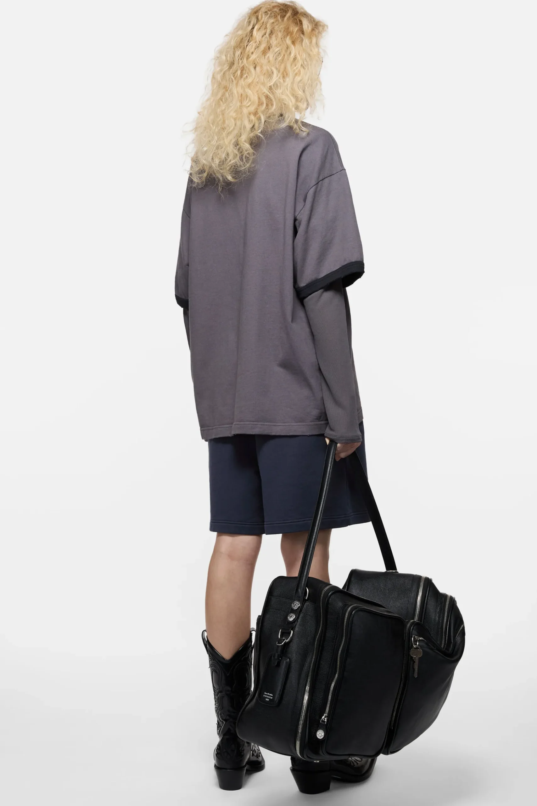 Fleece shorts with logo