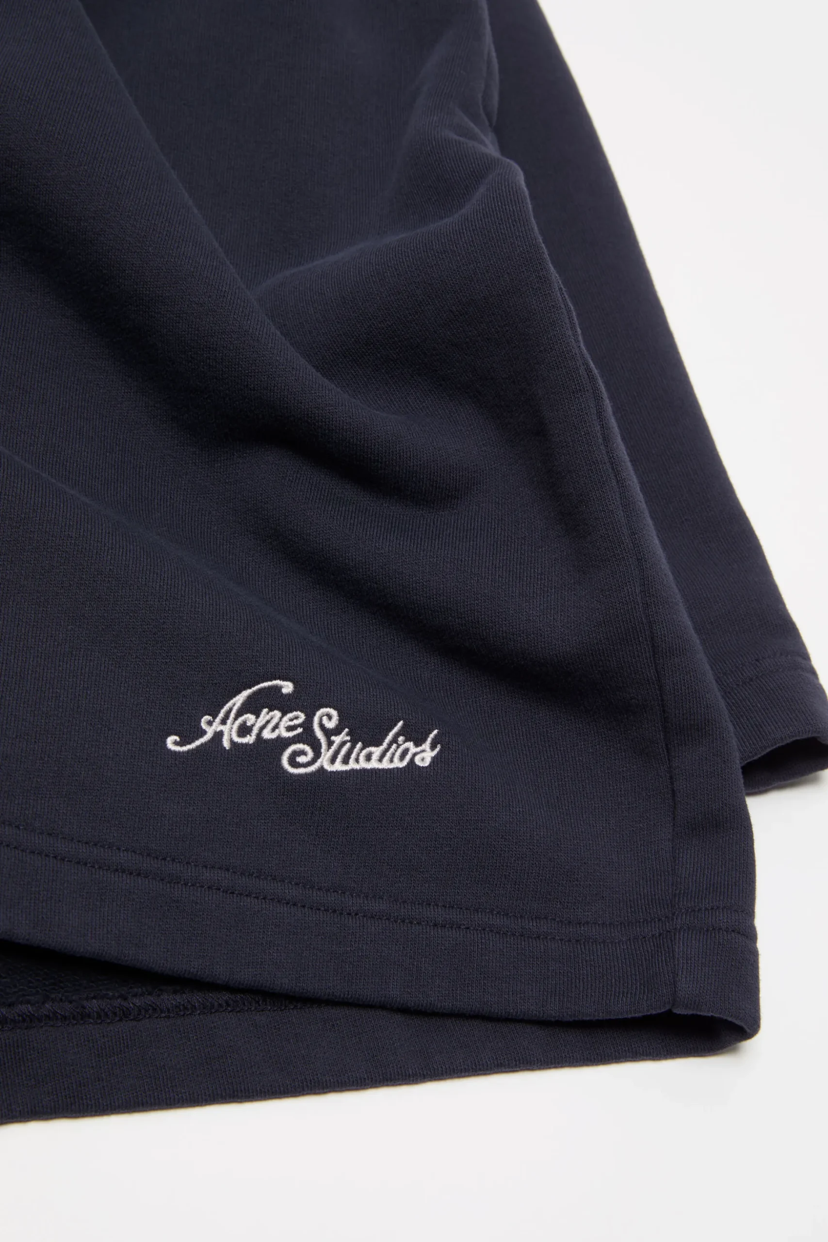 Fleece shorts with logo