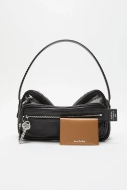 Folded card holder