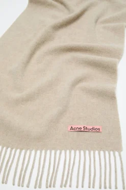 Fringe wool scarf – Narrow