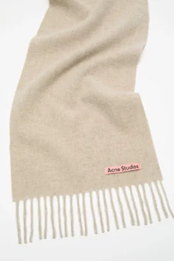 Fringe wool scarf - skinny