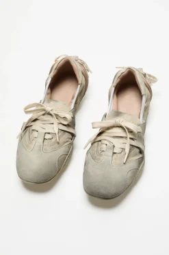 Lace-up suede shoes