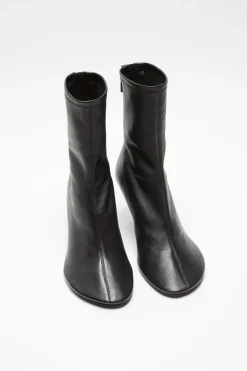 Leather ankle boot
