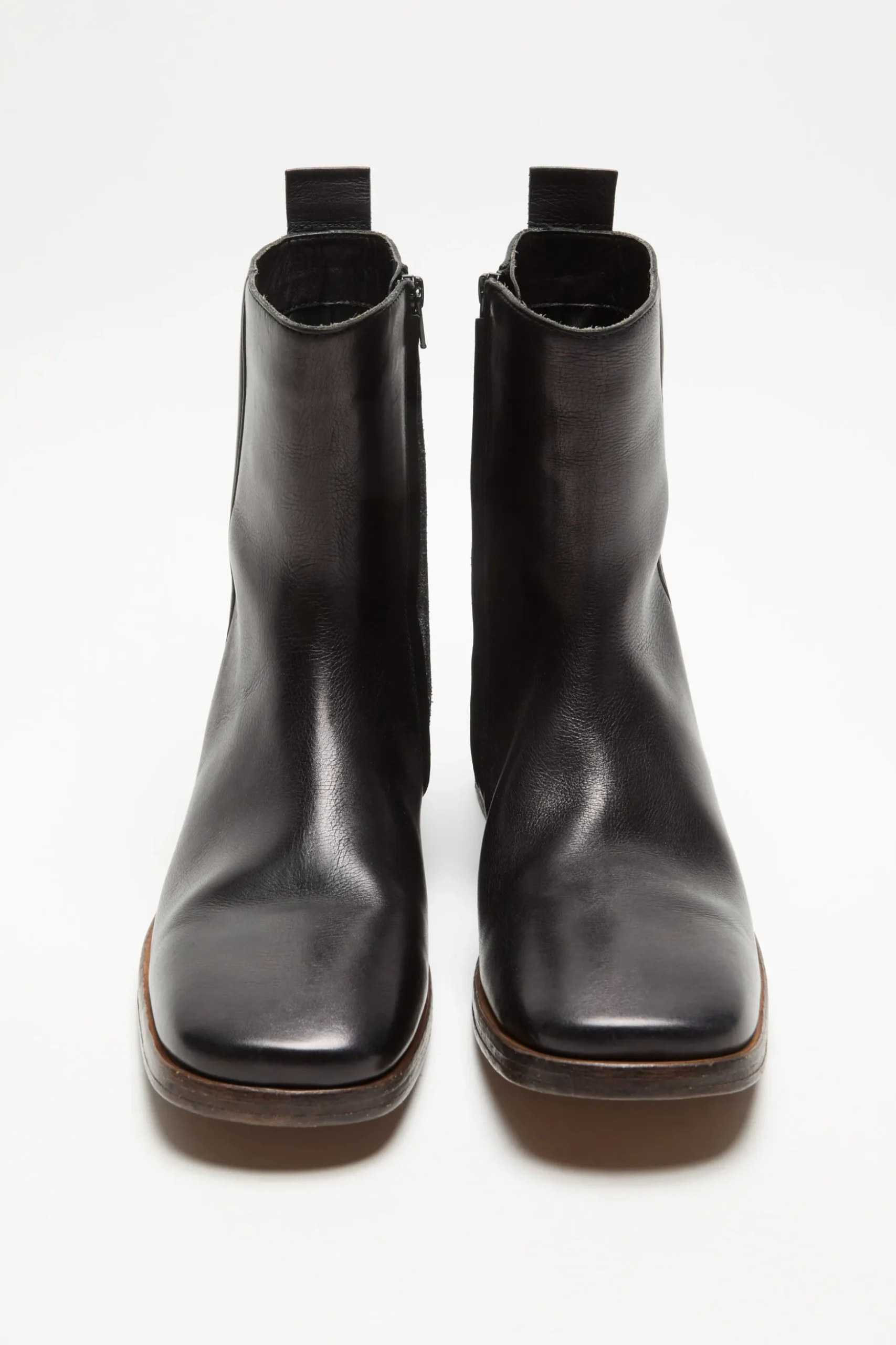 Leather ankle boot