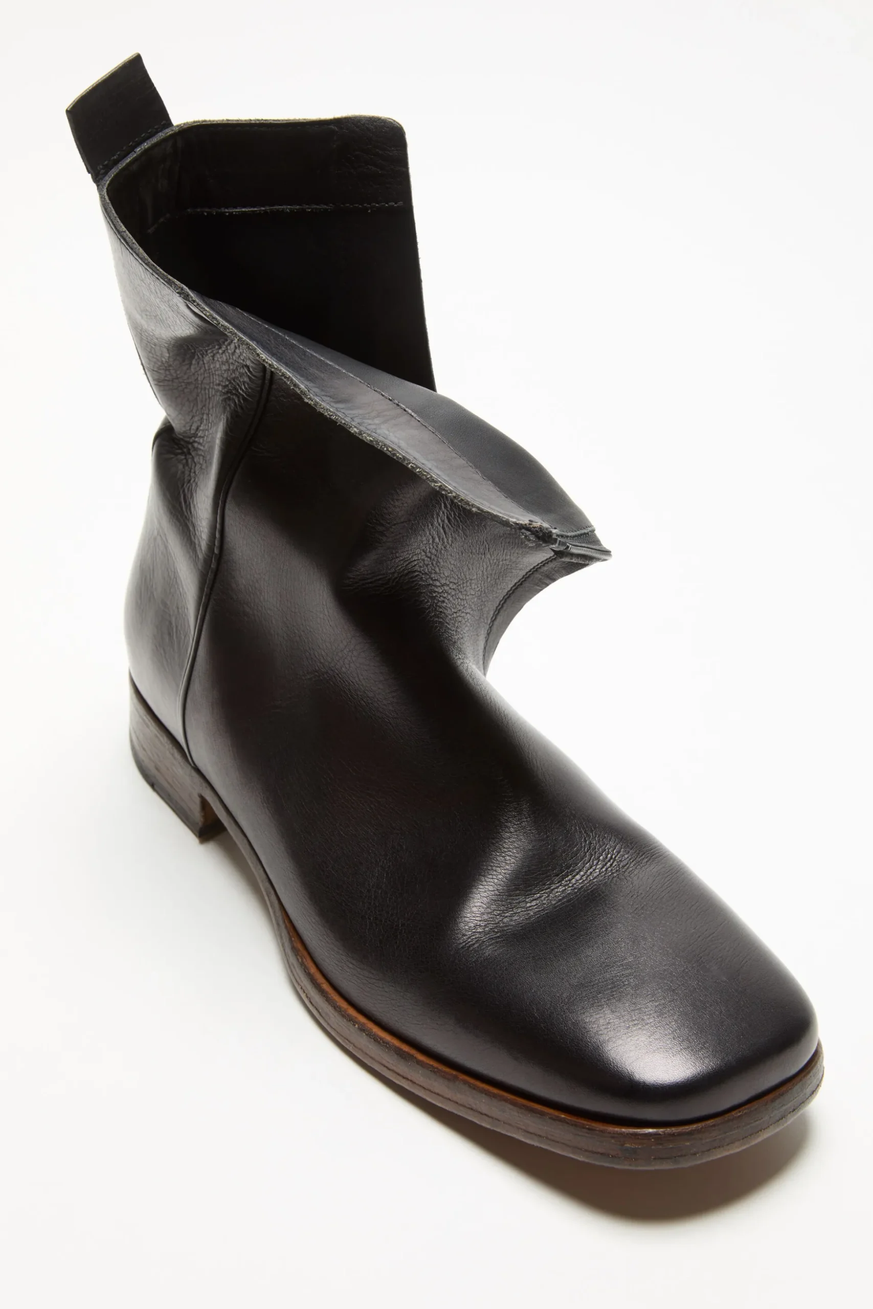 Leather ankle boot