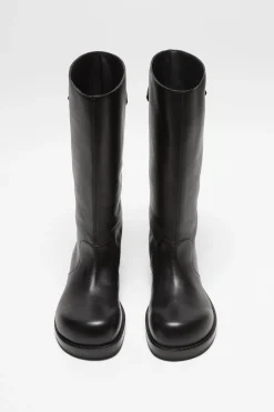 Leather boots