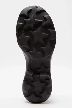Leather lace-up shoes