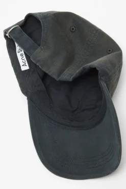 Logo cap