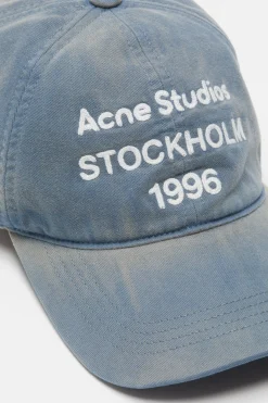 Logo cap