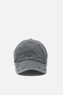 Logo cap