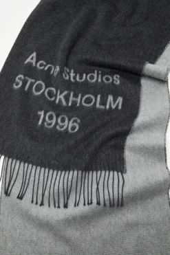 Logo scarf - Wide