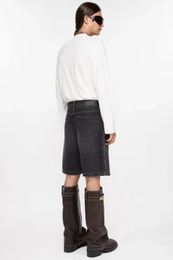 Loose fit denim shorts