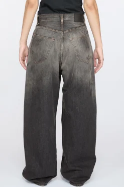 Loose fit jeans - 2023