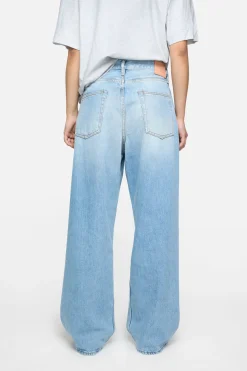 Loose fit jeans - 1981