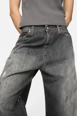 Loose fit jeans - 2023