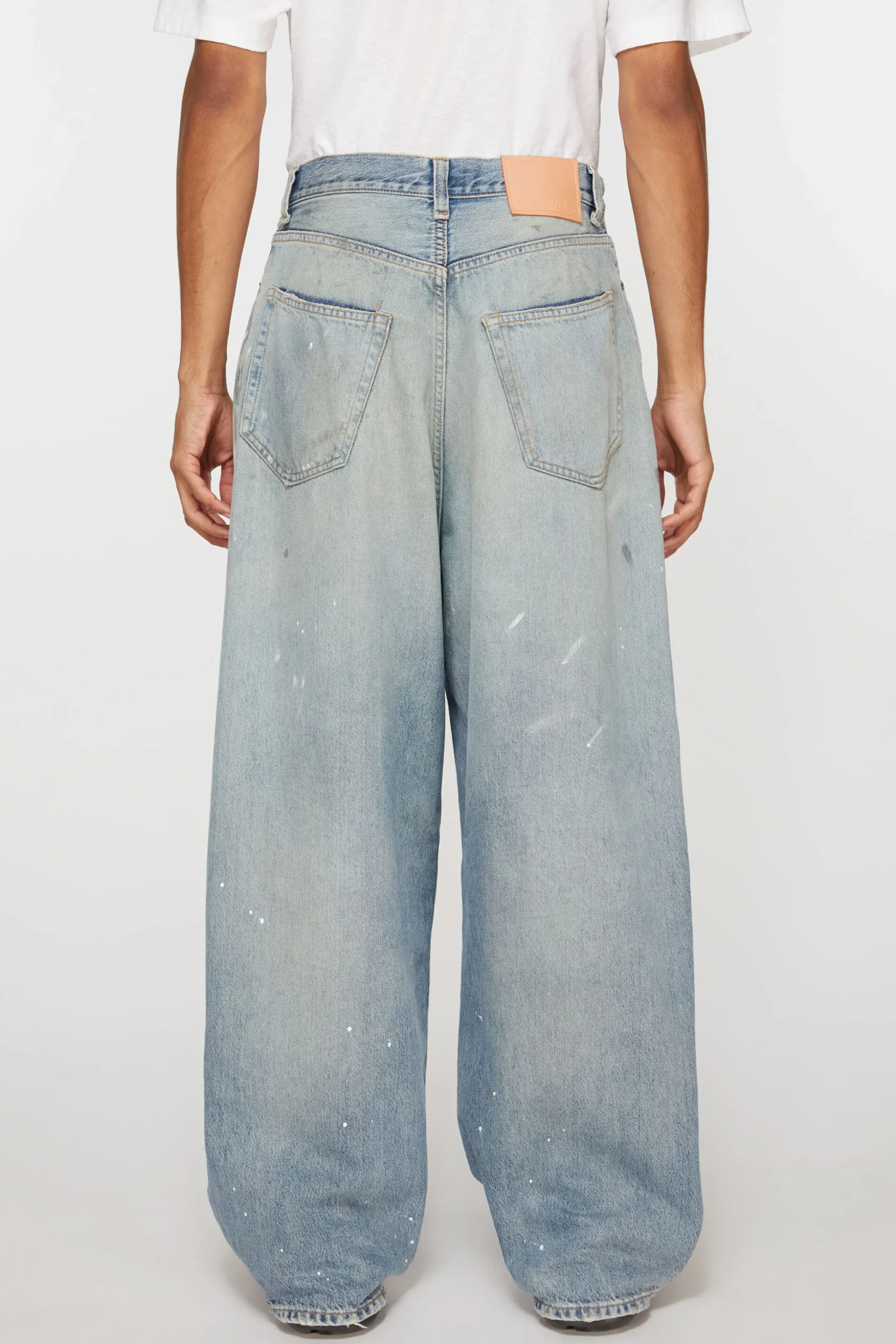 Loose fit jeans - 2023