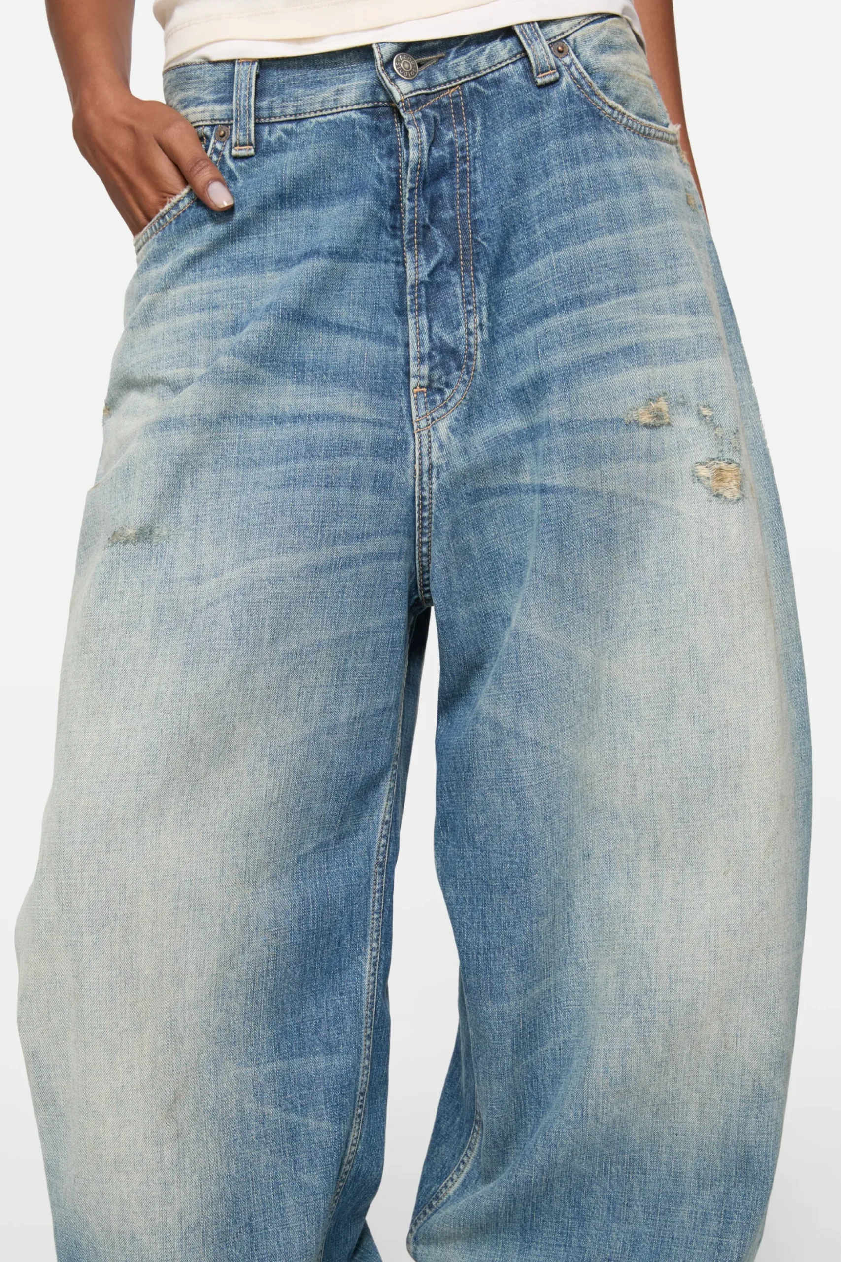 Loose fit jeans - 2023