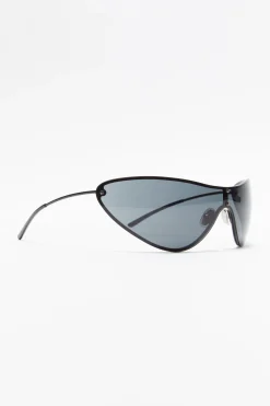 Metal frame sunglasses