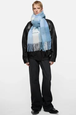 Mohair checked scarf