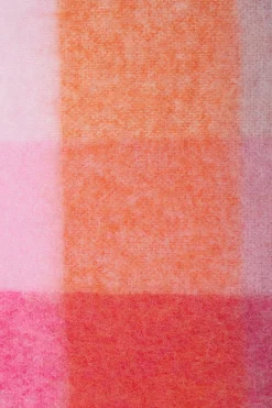 Mohair checked scarf