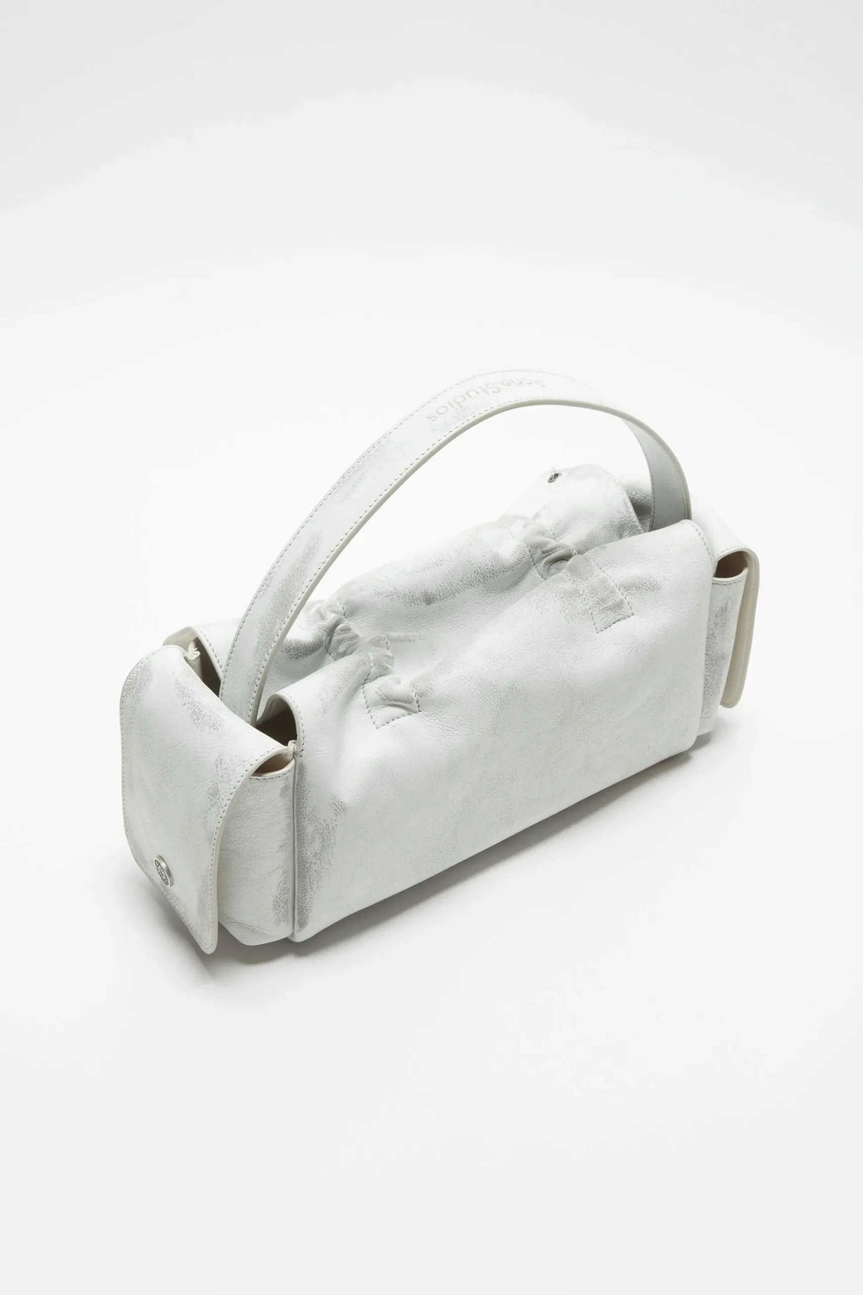 Multipocket shoulder bag