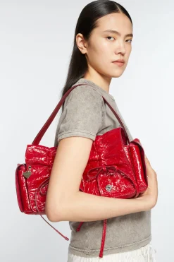 Multipocket shoulder bag