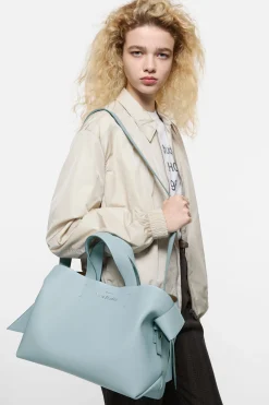 Musubi leather tote