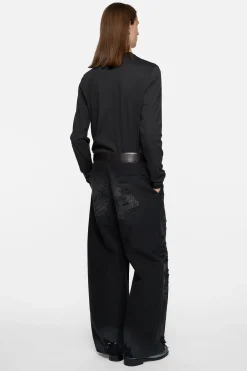 Satin label t-shirt - regular