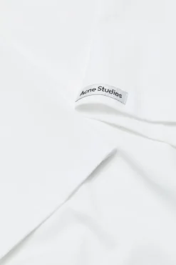 Satin label v-neck t-shirt